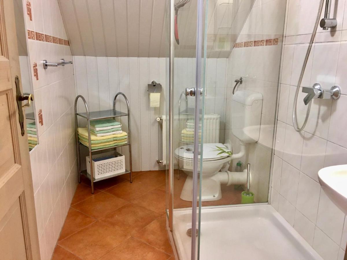 Apartment Milena Nomenj Luaran gambar