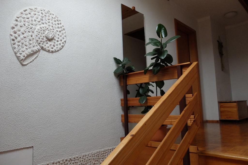 Apartment Milena Nomenj Luaran gambar